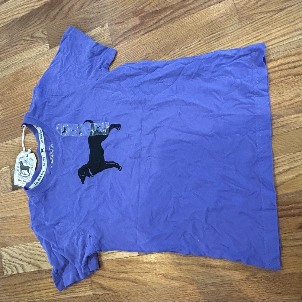 Kids Size small classic Black Dog t-shirt with tags